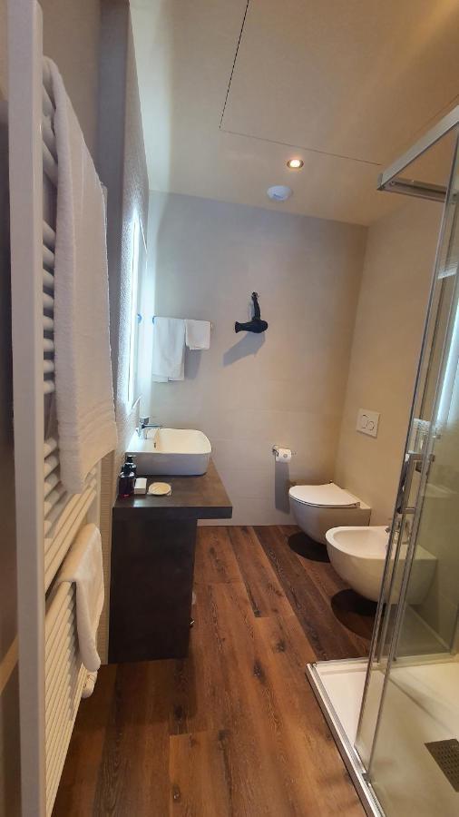 Hotel Orizzonti Vigneti Repetto à Sarezzano Extérieur photo