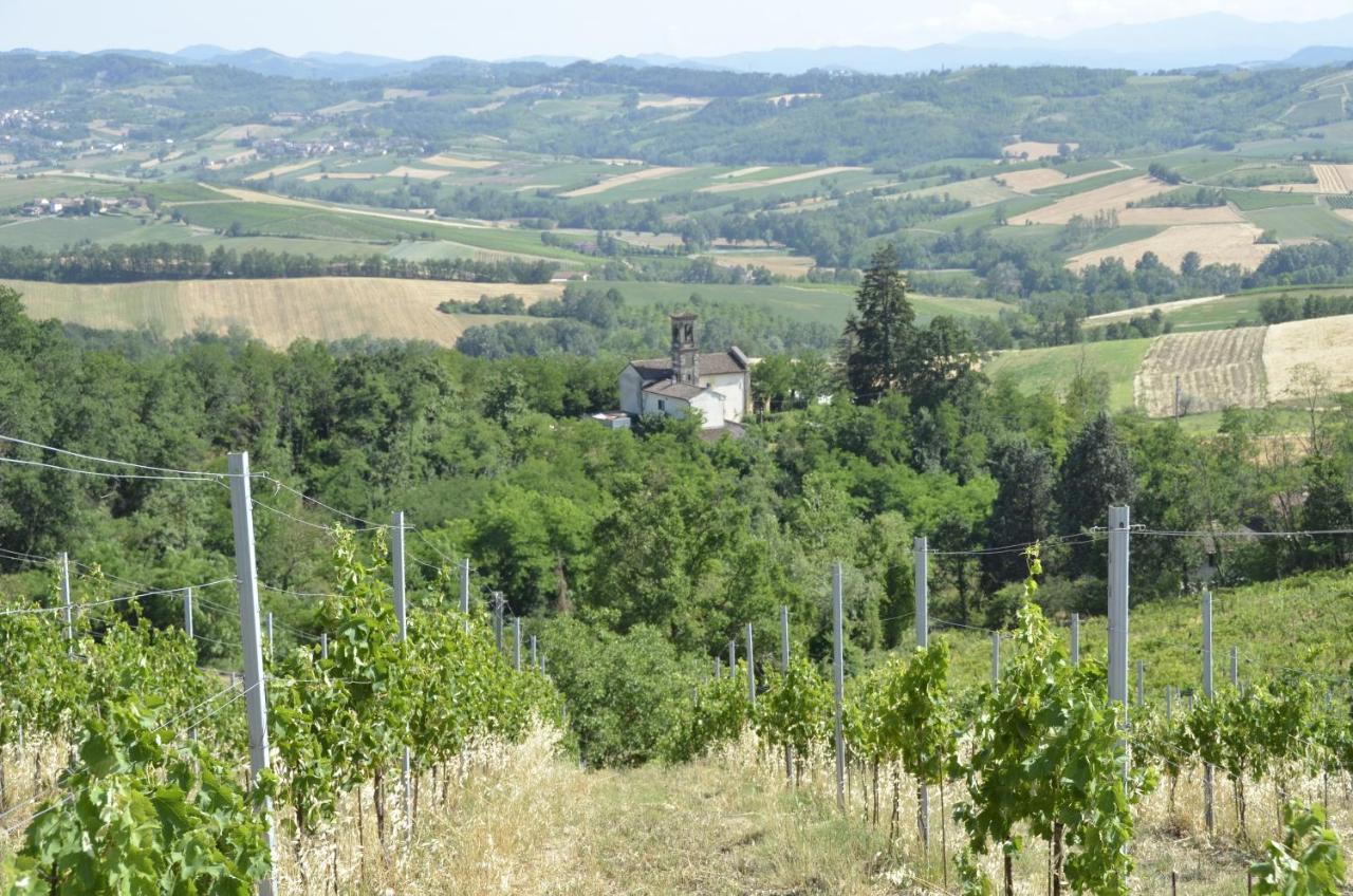 Hotel Orizzonti Vigneti Repetto à Sarezzano Extérieur photo