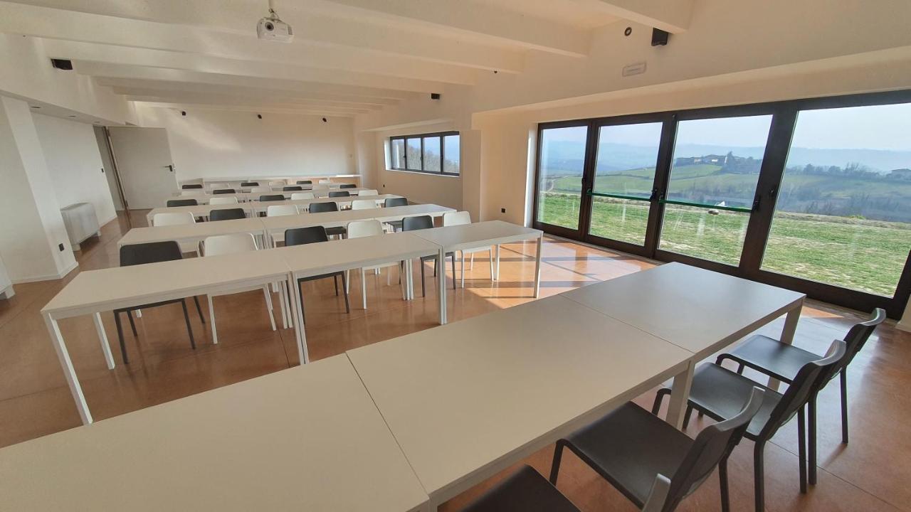 Hotel Orizzonti Vigneti Repetto à Sarezzano Extérieur photo