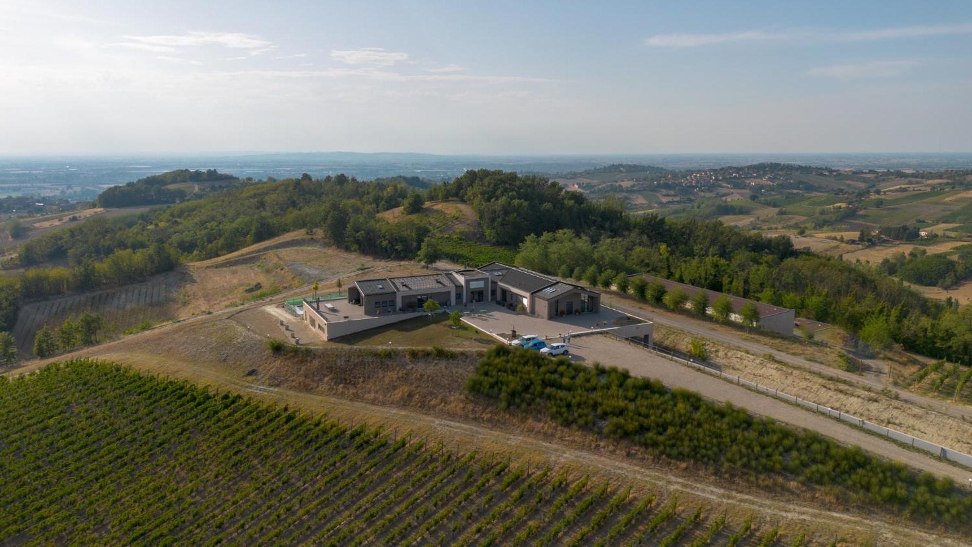 Hotel Orizzonti Vigneti Repetto à Sarezzano Extérieur photo
